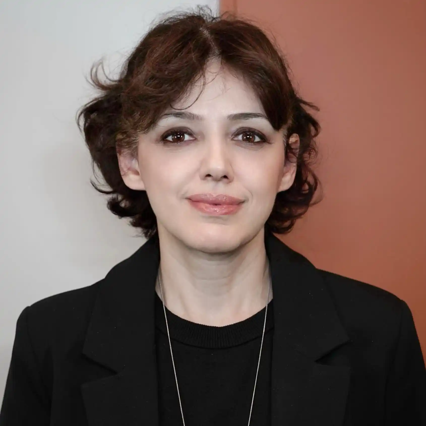 Gülay KOMESLİ