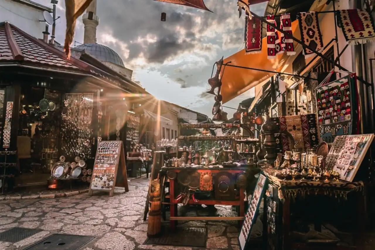 Uçaklı Büyük Balkanlar Turu