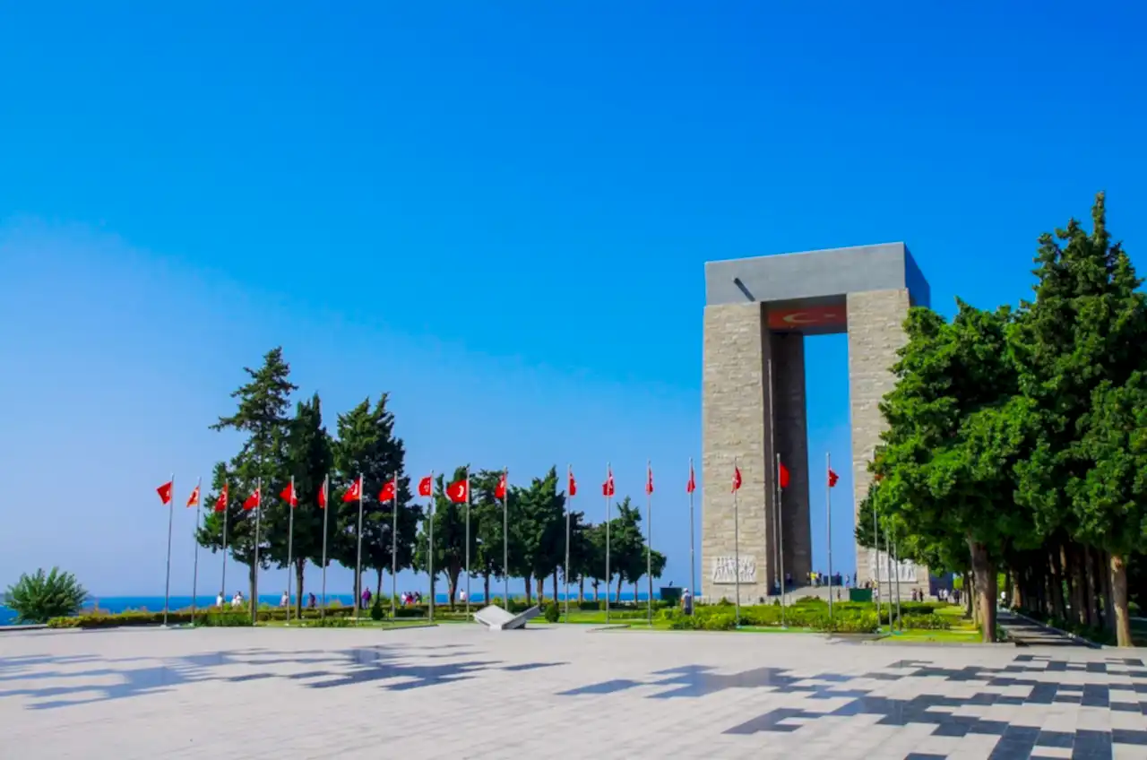 Çanakkale - Bozcaada - Assos - Truva - Kazdağları Turu