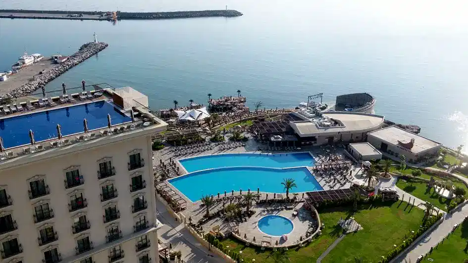 LORD'S PALACE HOTEL & SPA