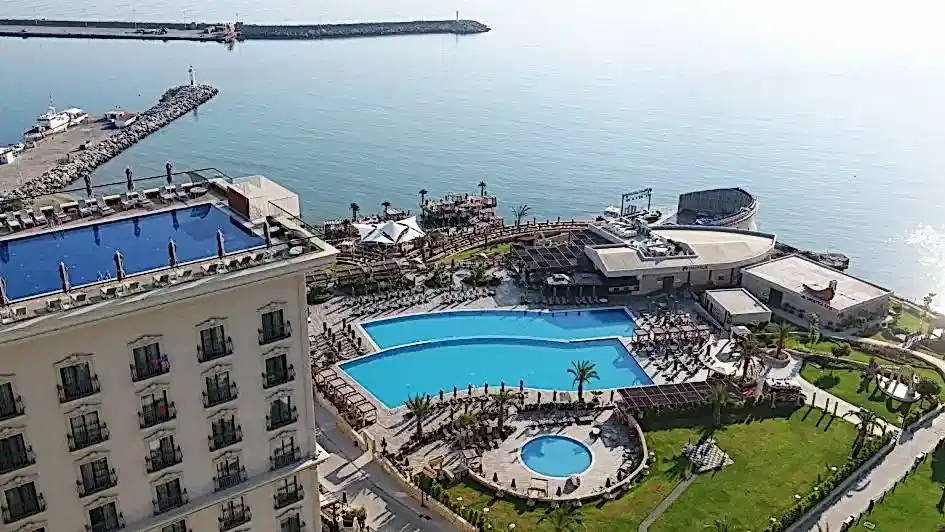 LORD'S PALACE HOTEL & SPA